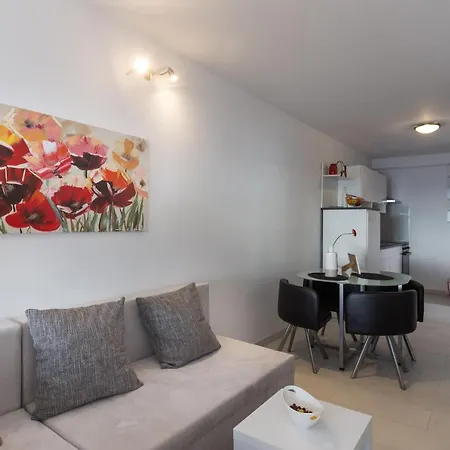 Luna- Studio With Balcony And Sea View A2+1 Appartement Dubrovnik